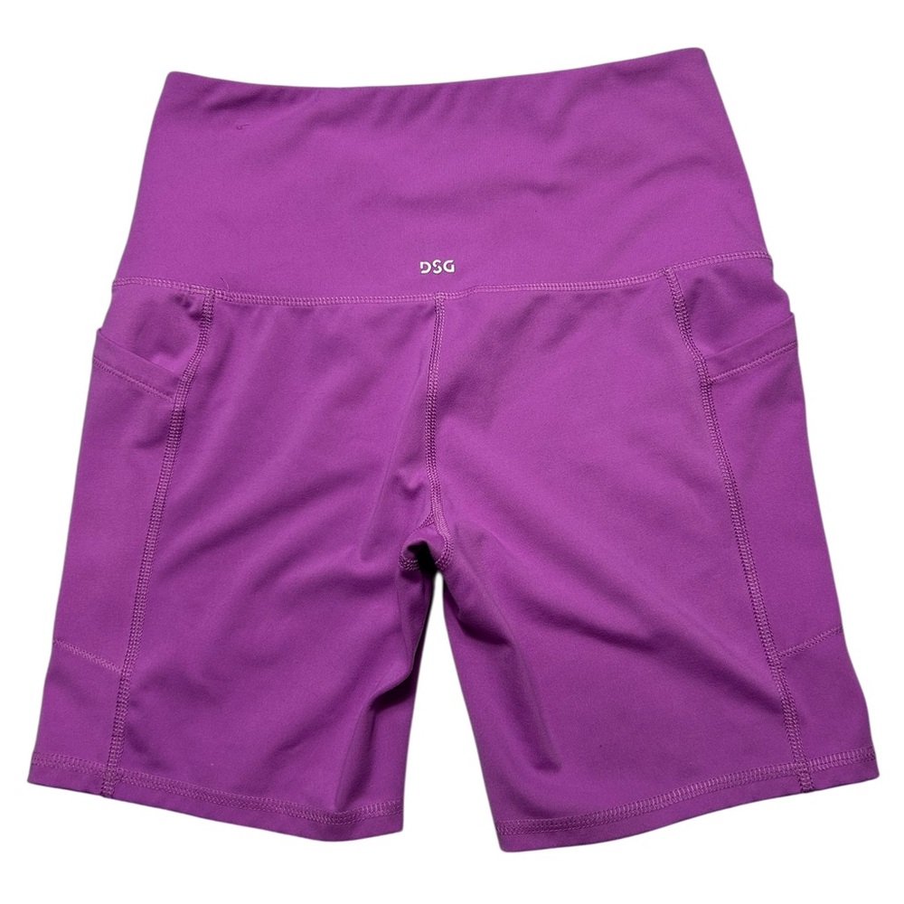 DSG Women's Purple Shorts Size Medium - Picture 2 of 2